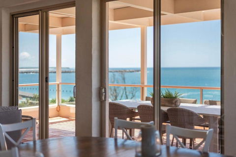 Sandrift Two - Oceanstays - Accommodation Mount Tamborine 0