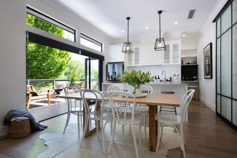 Sandringham - Accommodation Mount Tamborine 0