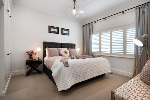Sandringham - Accommodation Mount Tamborine 1