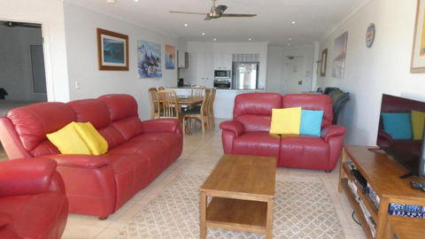 Sands 16, 20 - 22 Pacific Parade - Accommodation Mount Tamborine 3