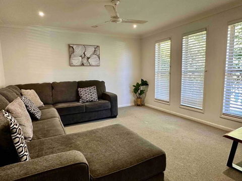 Sandstone Point And Bribie Beaches - Accommodation Mount Tamborine 2