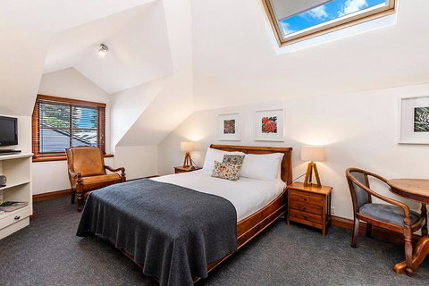 Sandstone Suites - In The Heart Of Port Fairy - Accommodation Mount Tamborine 1