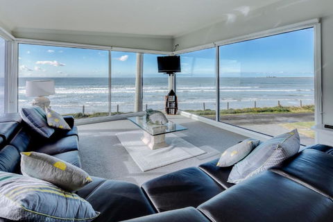 Sandy Cove - Accommodation Mount Tamborine 0
