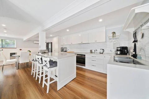 Spacious Home, Pool, Sauna Fits 10ppl - Accommodation Mount Tamborine 1