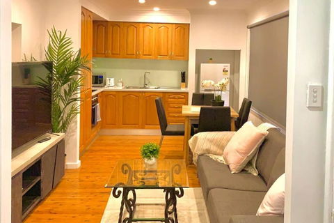 St Marys Affordable 5 Br Cozy House - Accommodation Mount Tamborine 0