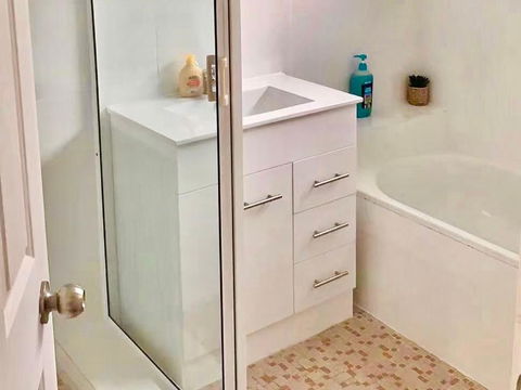 St Marys Affordable 5 Br Cozy House - Accommodation Mount Tamborine 2