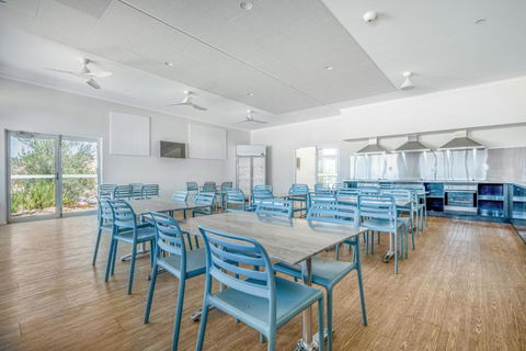 Tasman Holiday Parks - Denham Seaside - Accommodation Mount Tamborine 3