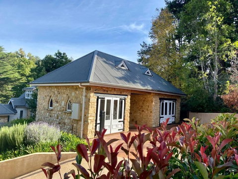 The Coach House - Accommodation Mount Tamborine 0