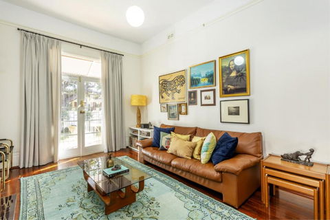 The Federation Cottage - EXECUTIVE ESCAPES - Accommodation Mount Tamborine 3