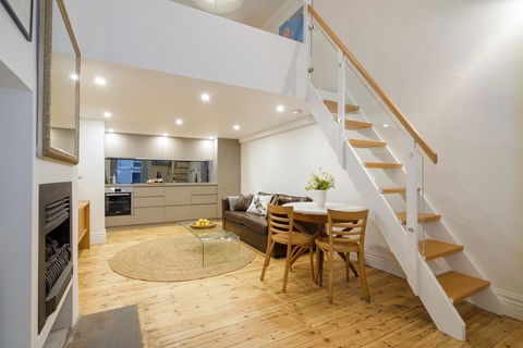 Beachside Luxury Loft Apartment - Accommodation Mount Tamborine 0