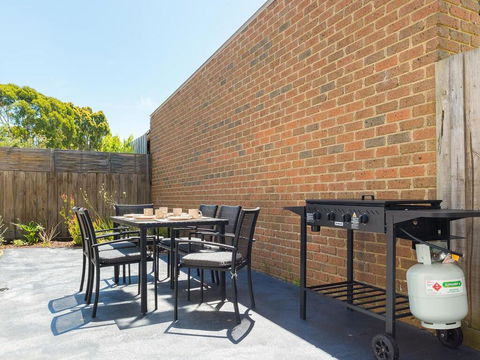 Beachside Villa Cowes - Accommodation Mount Tamborine 1
