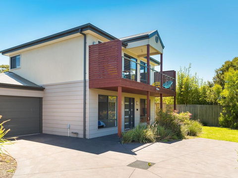 Beachside Villa Cowes - Accommodation Mount Tamborine 0