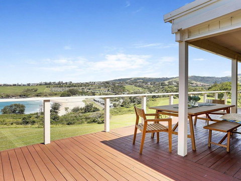 Beachview - Walking Track Straight Down To The Beach - Accommodation Mount Tamborine 0