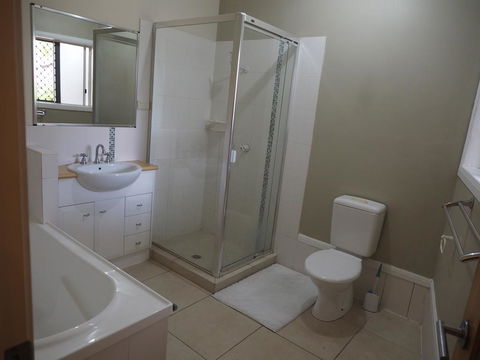 Bed And Breakfast With Airport Transfers And Rental Car - Accommodation Mount Tamborine 2