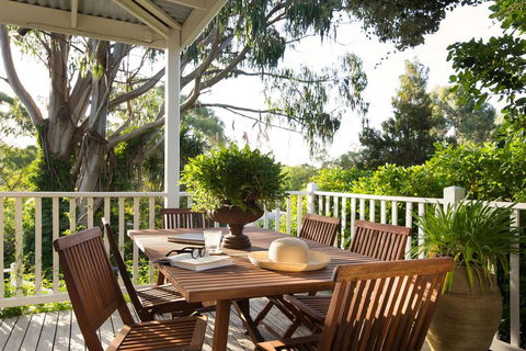 Beecroft House - Accommodation Mount Tamborine 2