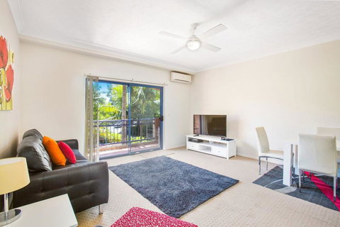 Bella Mare Beachside Apartments - Accommodation Mount Tamborine 2