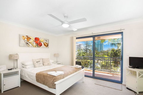 Bella Mare Beachside Apartments - Accommodation Mount Tamborine 3