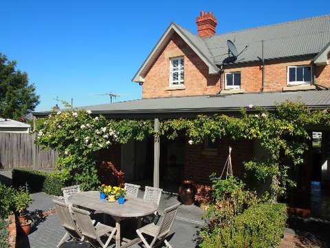 Bellerive House - Accommodation Mount Tamborine 2