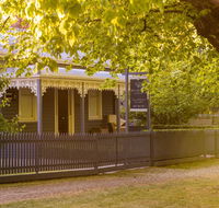 Belmont at Beechworth 2 bedrooms 2 bathrooms 2 couples - Accommodation Mount Tamborine
