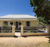 Berkeley Street Townhouse - Accommodation Mount Tamborine