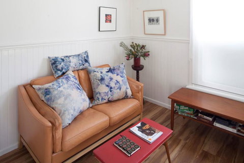 Bird House - Accommodation Mount Tamborine 1