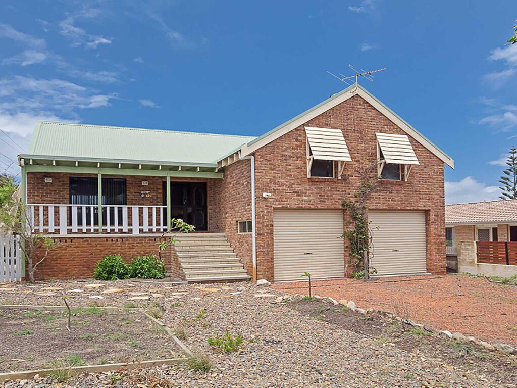 One Mile Beach NSW Accommodation Mount Tamborine