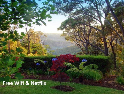 Black Cockatoo Retreat - Accommodation Mount Tamborine 0