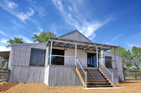Black Sheep Inn - Accommodation Mount Tamborine 0