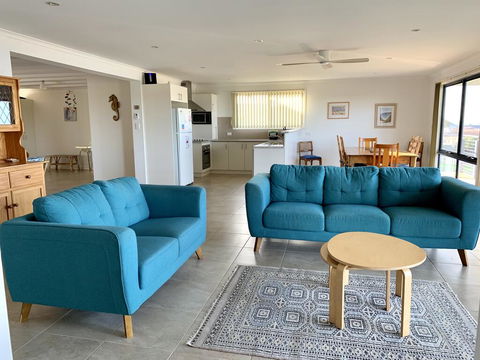 Blakeney Holiday House - Accommodation Mount Tamborine 1