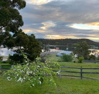 Blossoms on the Bay - Nubeena - Accommodation Mount Tamborine