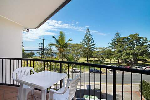 Blue Waters Apartments - Accommodation Mount Tamborine 3