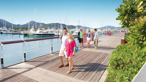 Boatel Cairns - Accommodation Mount Tamborine 1