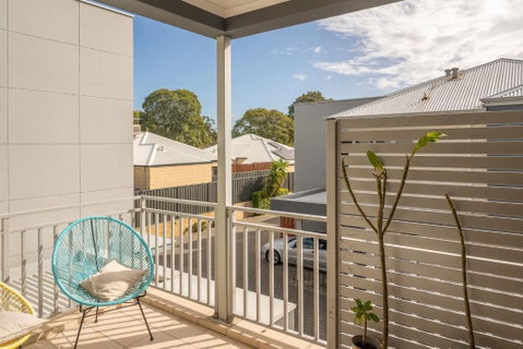 The Nordic Nook - A Relaxed Redcliffe Stay - Accommodation Mount Tamborine 1