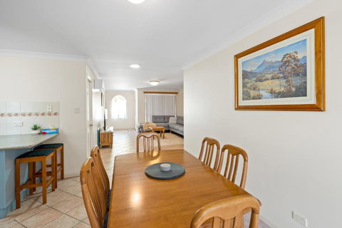 Waratah Retreat - Accommodation Mount Tamborine 0