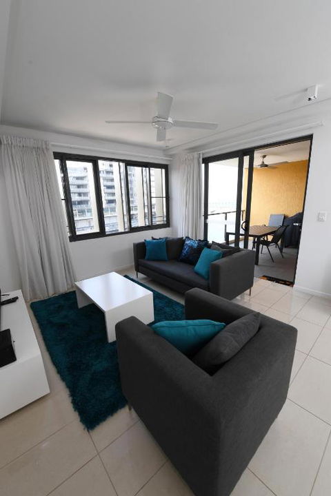 WATERFRONT DARWIN TROPICAL GEM - Accommodation Mount Tamborine 3