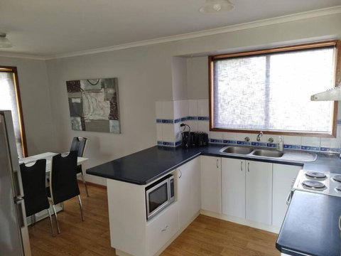 WI -FI- Netflix- Super Comfy 3 Bedroom Home With Massive 21Metre Driveway Space For Boat Or Caravan - Accommodation Mount Tamborine 3