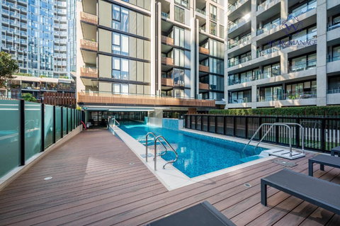 WOW Self-Contained Apartment On Hall - Accommodation Mount Tamborine 3