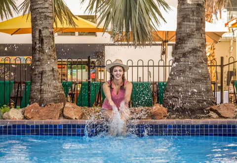 YHA Alice Springs - Accommodation Mount Tamborine 1