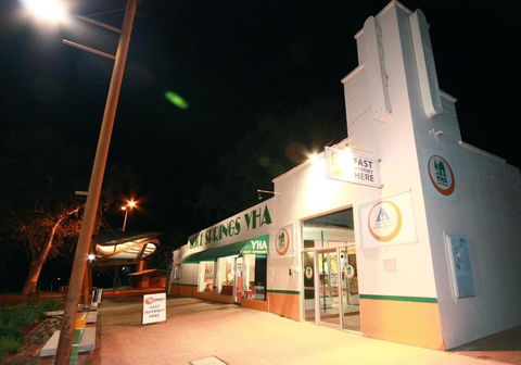 YHA Alice Springs - Accommodation Mount Tamborine 0