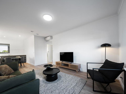 Whyalla SkySuites - Accommodation Mount Tamborine 2