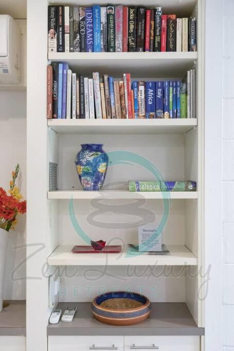 ZEN TREETOPS - Boutique 2-BR Apt W/ Private Pool - Accommodation Mount Tamborine 1