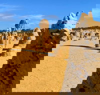 Pinnacles Desert Private Day Tour - Accommodation Mount Tamborine