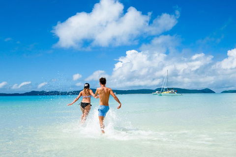 Whitehaven Beach And Hill Inlet Lookout Full-Day Snorkeling Cruise By High-Speed Catamaran - Accommodation Mount Tamborine 4