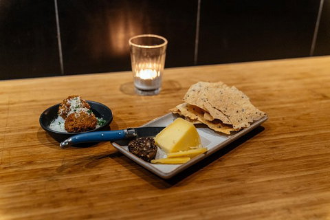 The Flavors Of Perth: Fremantle Wine & Bites Private Tour - Accommodation Mount Tamborine 4