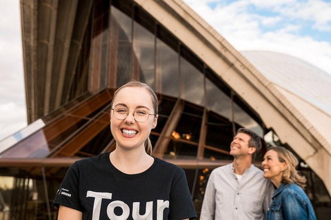 Sydney Shore Excursion: Sydney Opera House Walking Tour - Accommodation Mount Tamborine 1