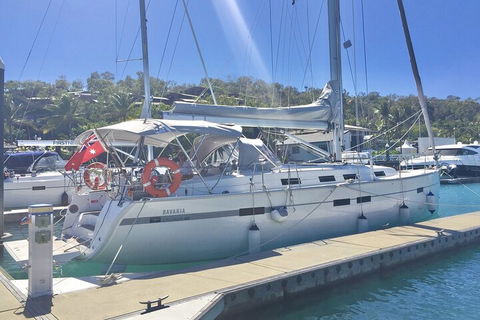 Sailing Curlew Escape On Moreton Bay - Accommodation Mount Tamborine 0