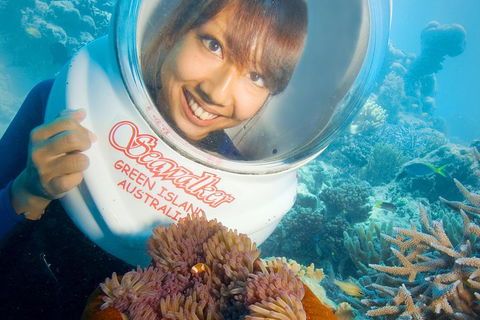 Green Island Day Trip Including Seawalker Helmet Dive COMBO - Accommodation Mount Tamborine 4