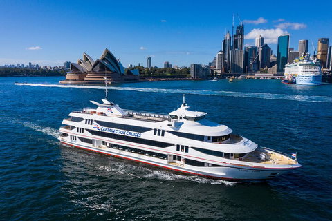 Sydney Harbour Top Deck Lunch Cruise - Accommodation Mount Tamborine 1