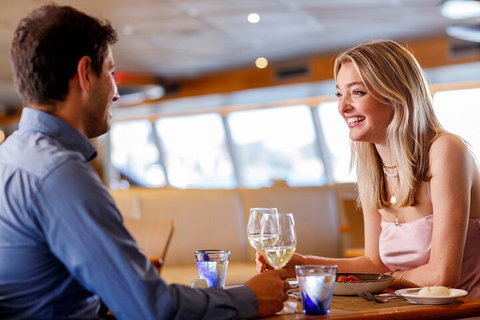 Sydney Harbour Top Deck Lunch Cruise - Accommodation Mount Tamborine 4