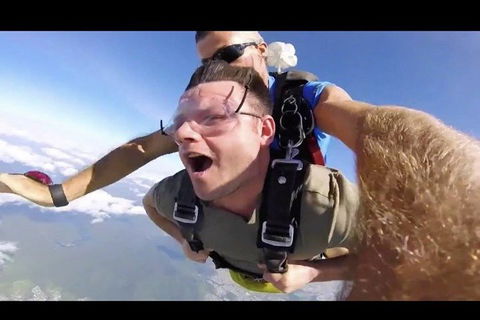 Reef And Rainforest Tandem Sky Dive In Cairns - Accommodation Mount Tamborine 1